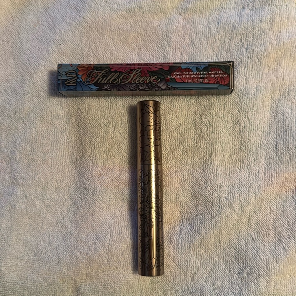 KVD BEAUTY Full Sleeve Long + Defined Tubing Mascara - Ink Black  NIB MSRP$25